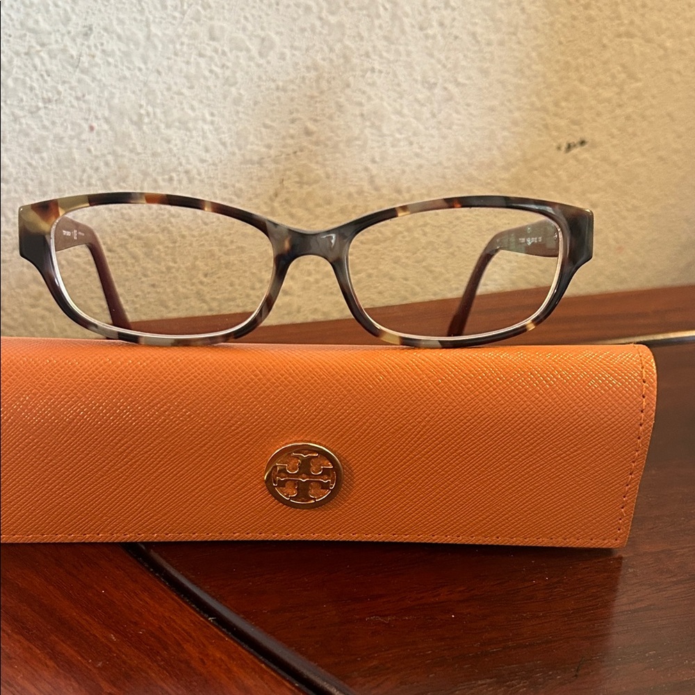 Tory Burch Tortoise  Reading Glasses with Orange Case
